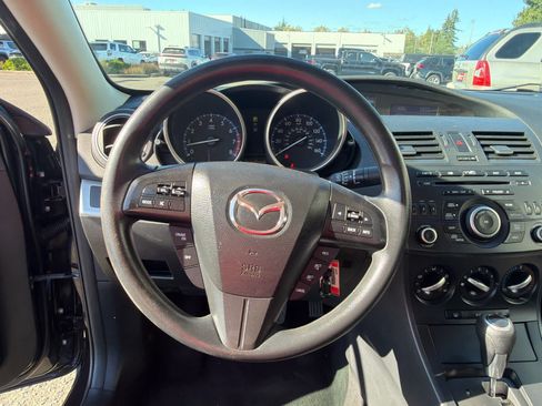 Used 2013 MAZDA MAZDA3 i Sport FWD image 21