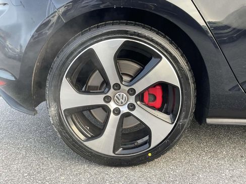 Used 2015 Volkswagen GTI Autobahn w/ Lighting Package (SEL) image 28