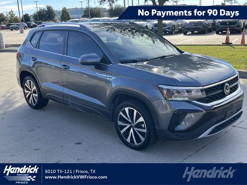 Certified 2022 Volkswagen Taos SE w/ Panoramic Sunroof Package image 1