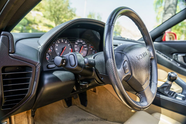 Used 2004 Acura NSX T RWD image 44