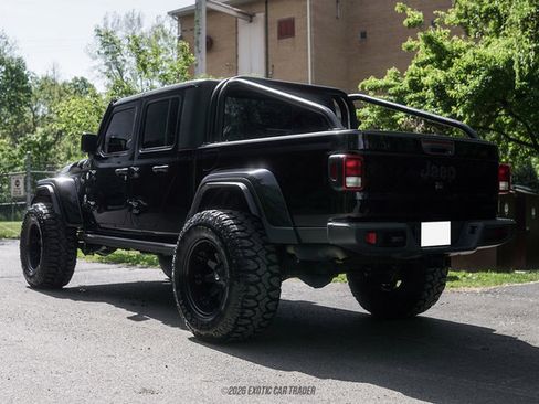 Used 2021 Jeep Gladiator Sport AWD/4WD image 4