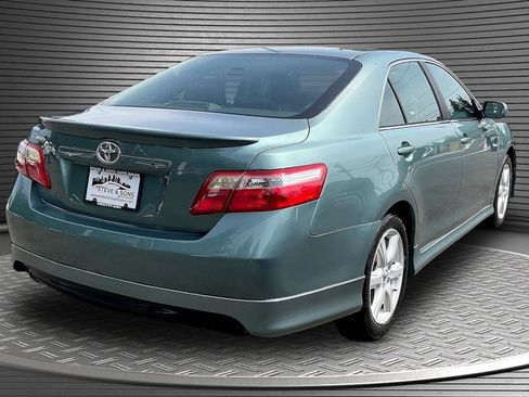Used 2009 Toyota Camry SE FWD image 6