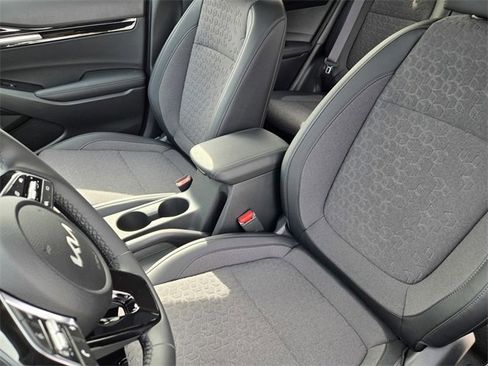 New 2026 Kia Seltos S image 19