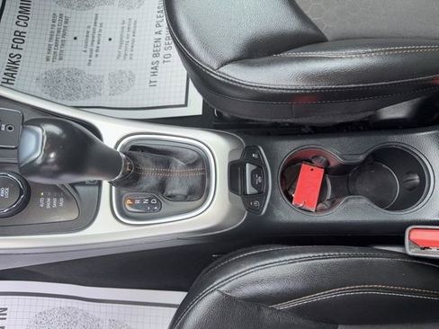 Used 2020 Jeep Compass Latitude image 21