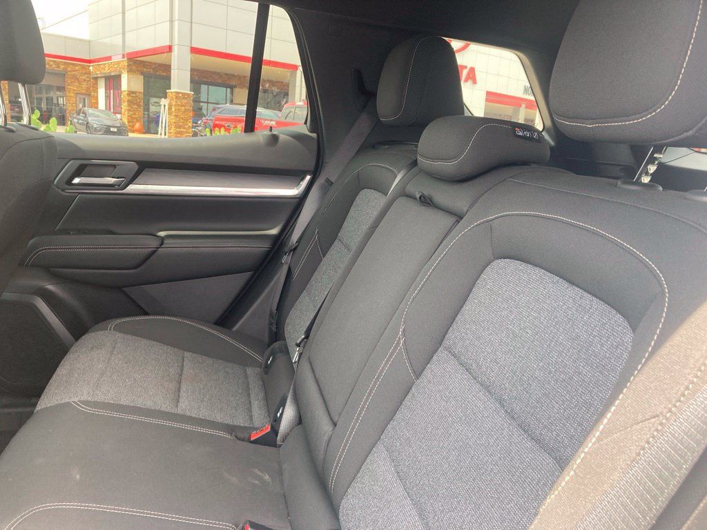 Used 2026 GMC Terrain Elevation AWD/4WD image 10