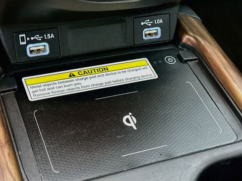 Used 2020 Honda CR-V Touring image 26