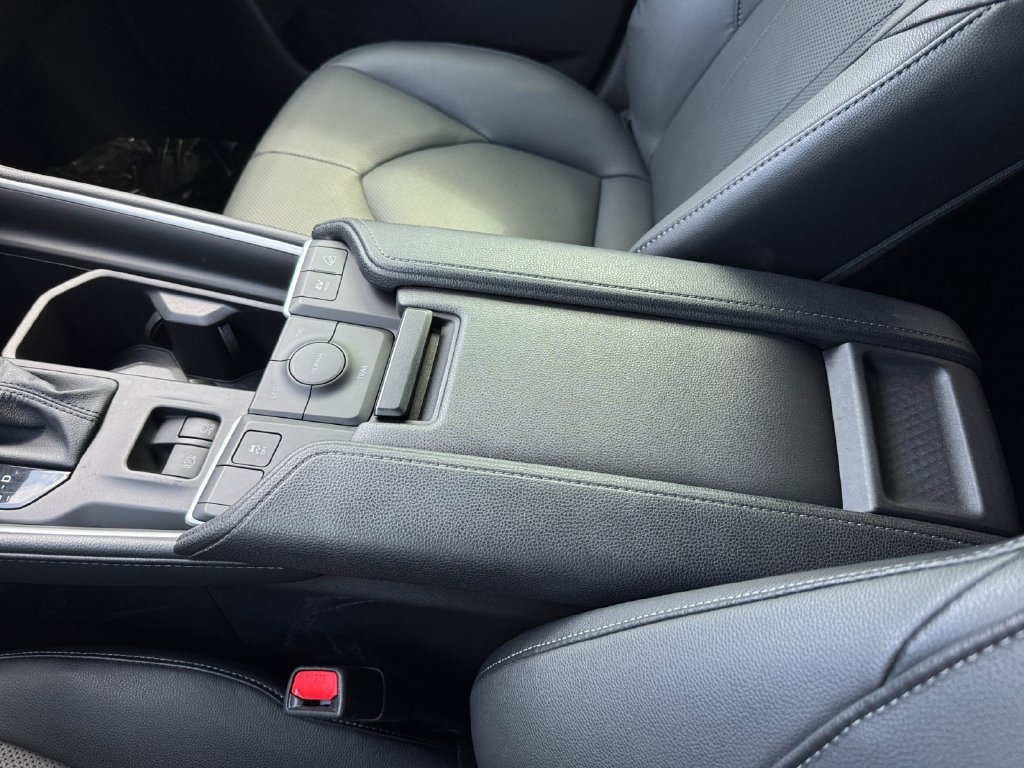 Certified 2026 Toyota Grand Highlander AWD Hybrid image 27