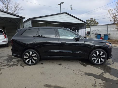 New 2025 Volvo EX90 Ultra w/ Protection Package Premier image 12