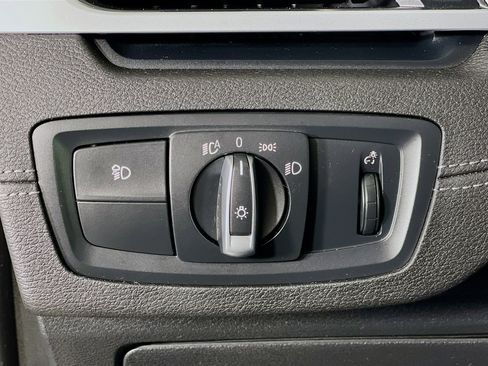 Used 2022 BMW X2 M35i w/ Premium Package image 17