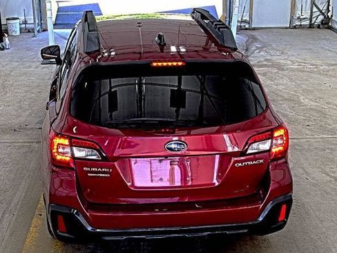 Used 2018 Subaru Outback 2.5i AWD/4WD image 5