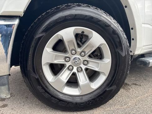 Certified 2022 RAM 1500 Laramie AWD/4WD image 12