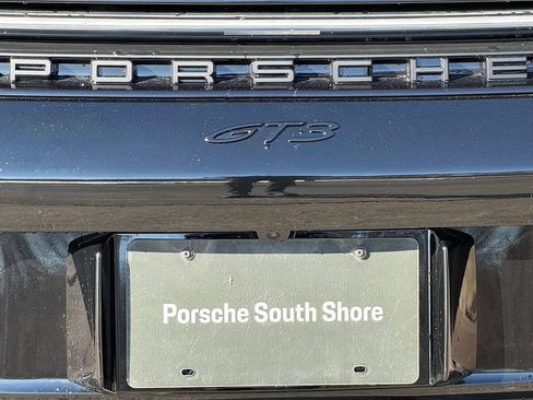 Certified 2025 Porsche 911 GT3 image 28