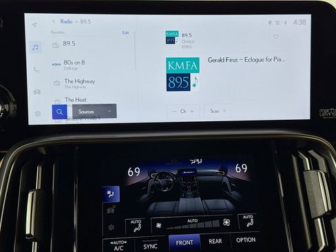 New 2026 Lexus LX 700h Luxury image 11