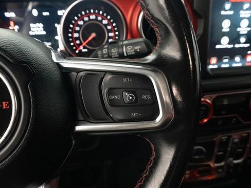 Used 2020 Jeep Wrangler Unlimited Rubicon AWD/4WD image 9