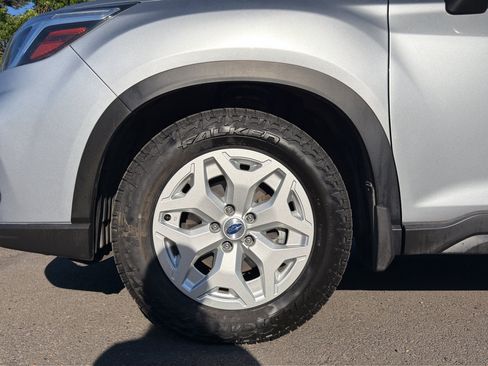 Used 2019 Subaru Forester w/ Alloy Wheel Package AWD/4WD image 5