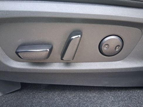 New 2026 Nissan Pathfinder SL AWD/4WD image 26