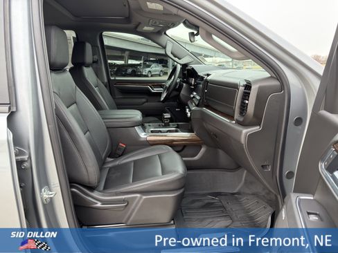 Used 2025 GMC Sierra 1500 Elevation w/ Elevation Premium Package image 17