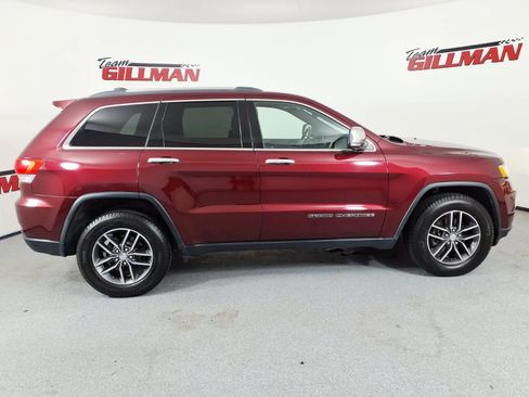 Used 2017 Jeep Grand Cherokee Limited AWD/4WD image 4