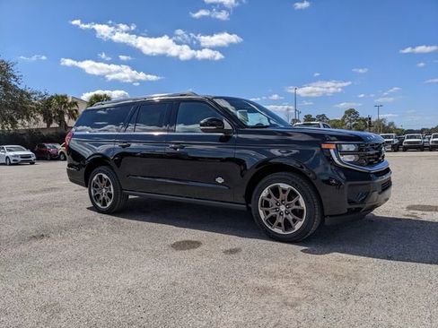 New 2026 Ford Expedition Max King Ranch image 2