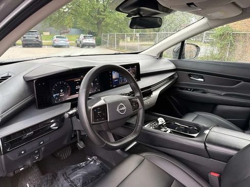 Used 2025 Nissan Murano SV AWD/4WD image 20