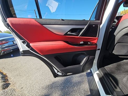 Used 2022 Lexus LX 600 F Sport image 35