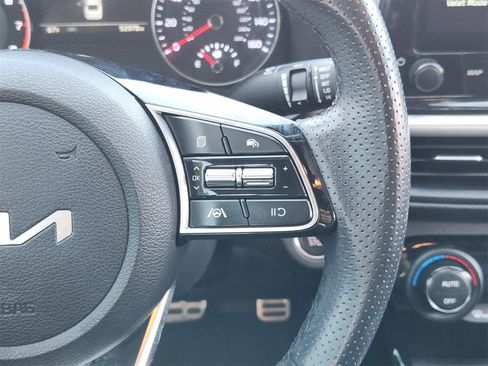 Certified 2022 Kia Forte GT-Line image 28