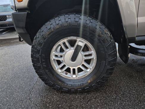 Used 2006 HUMMER H3 Base image 7