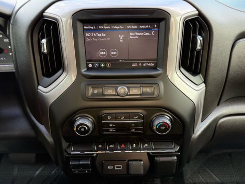 Used 2022 Chevrolet Silverado 1500 Custom w/ Rally Edition image 18