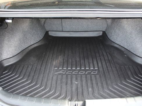 Used 2016 Honda Accord Sport image 27