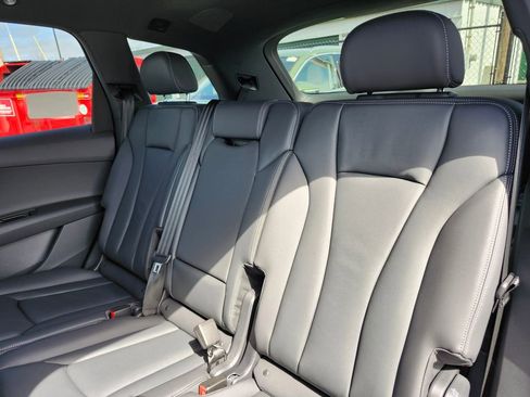 New 2026 Audi Q7 2.0T Premium image 15