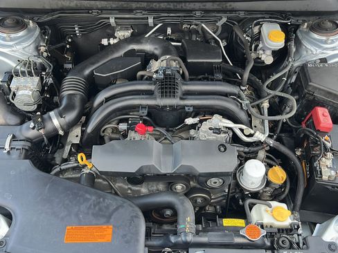 Used 2016 Subaru Legacy 2.5i Premium AWD/4WD image 24
