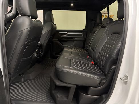 Used 2022 RAM 1500 Big Horn AWD/4WD image 16