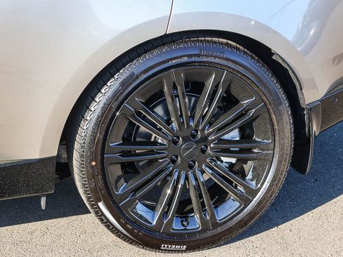 New 2026 Land Rover Range Rover SE image 10