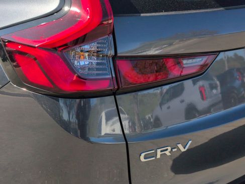 Used 2023 Honda CR-V LX image 13