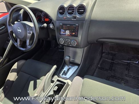 Used 2011 Nissan Altima 2.5 S w/ Convenience Pkg FWD image 16