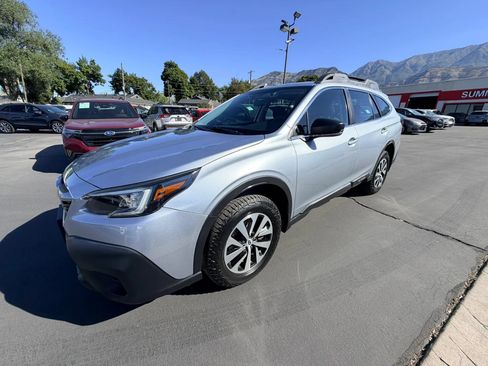 Used 2020 Subaru Outback AWD/4WD image 8