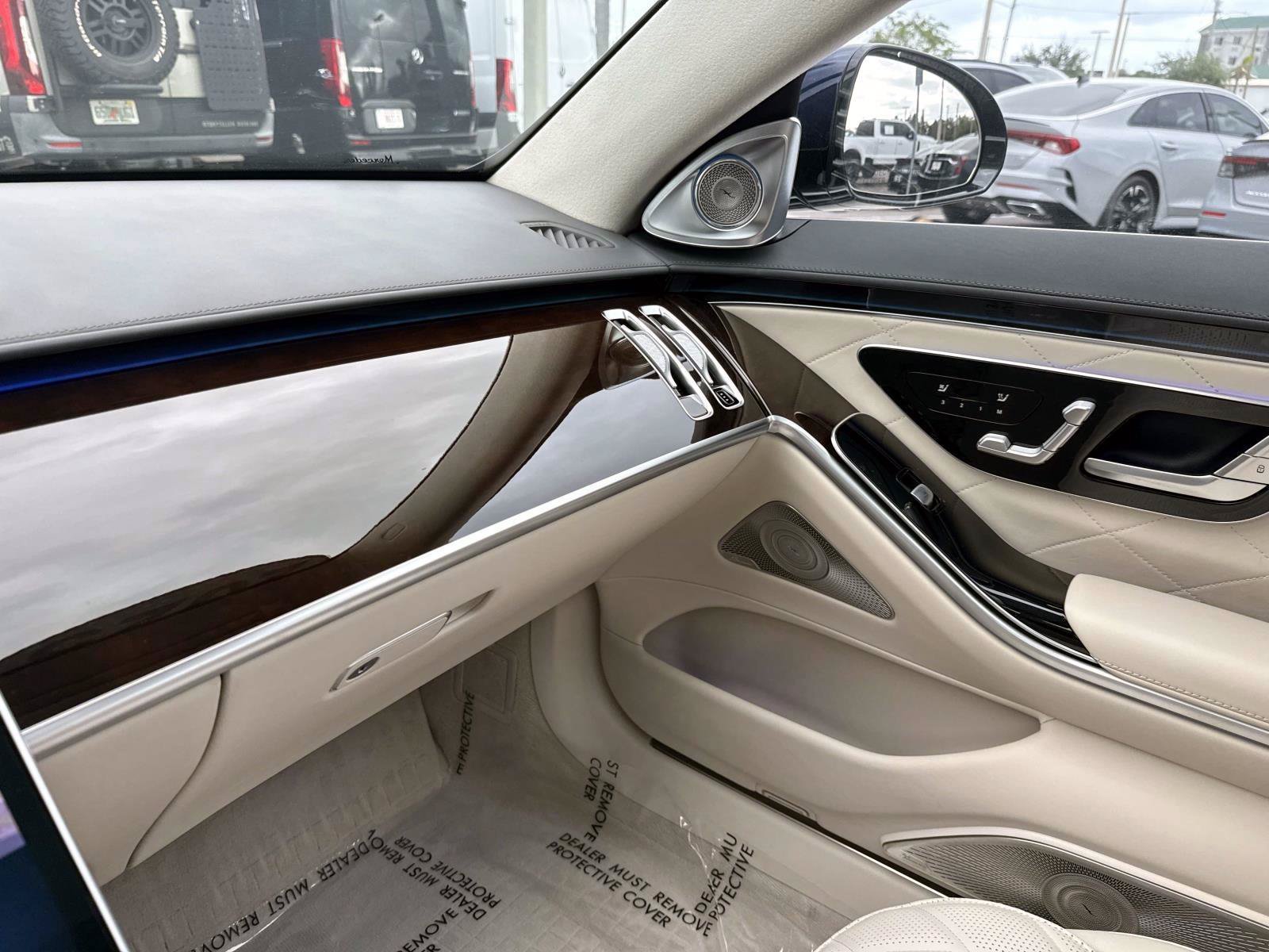 Certified 2025 Mercedes-Benz S 580 4MATIC Sedan image 24