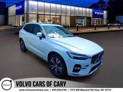 Used 2022 Volvo XC60 T8 Inscription w/ Advanced Package AWD/4WD image 1