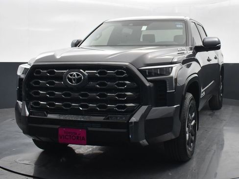 New 2025 Toyota Tundra Platinum image 8