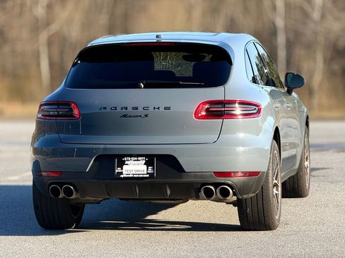 Used 2017 Porsche Macan S image 6