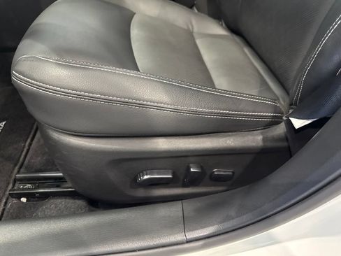 Used 2025 Nissan Altima 2.5 SL AWD/4WD image 22