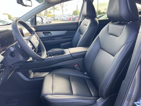 Used 2025 Nissan Murano SL w/ Cargo Package AWD/4WD image 19