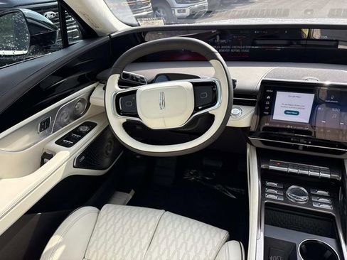 New 2026 Lincoln Nautilus Black Label w/ Jet Appearance Package AWD/4WD image 14
