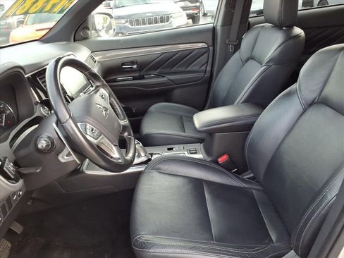 Used 2022 Mitsubishi Outlander SEL AWD/4WD image 9