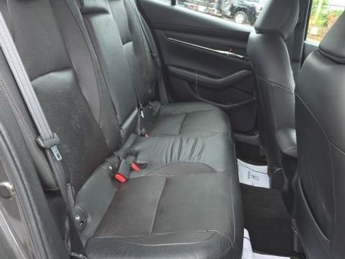 Used 2019 MAZDA MAZDA3 Sedan w/ Premium Package FWD image 10