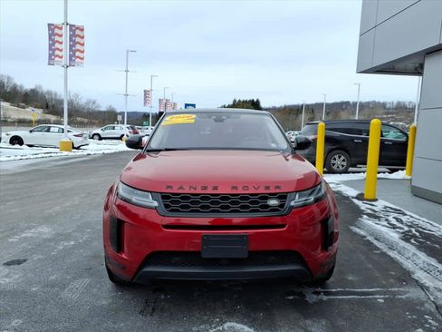 Used 2020 Land Rover Range Rover Evoque SE image 2