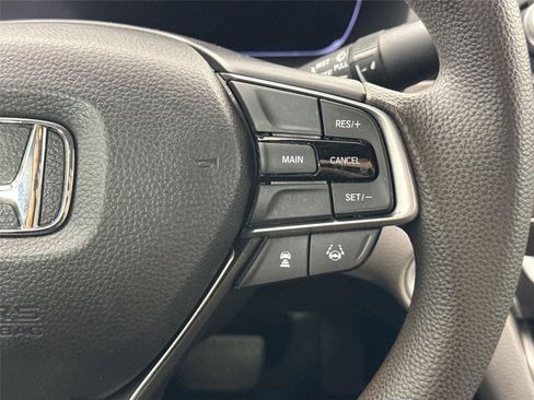 Used 2019 Honda Accord LX image 17