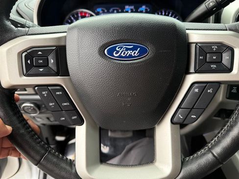 Used 2019 Ford F250 Lariat w/ Lariat Ultimate Package image 34