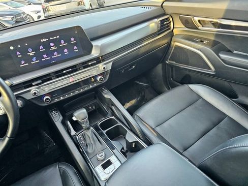Used 2024 Kia Telluride S w/ S Sunroof Package image 35