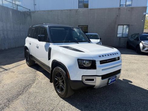 Used 2022 Land Rover Defender 110 AWD/4WD image 9